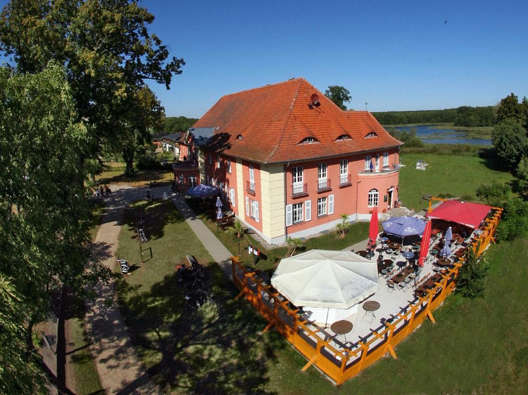 Altes Gutshaus-Federow Hotel Kültér fotó